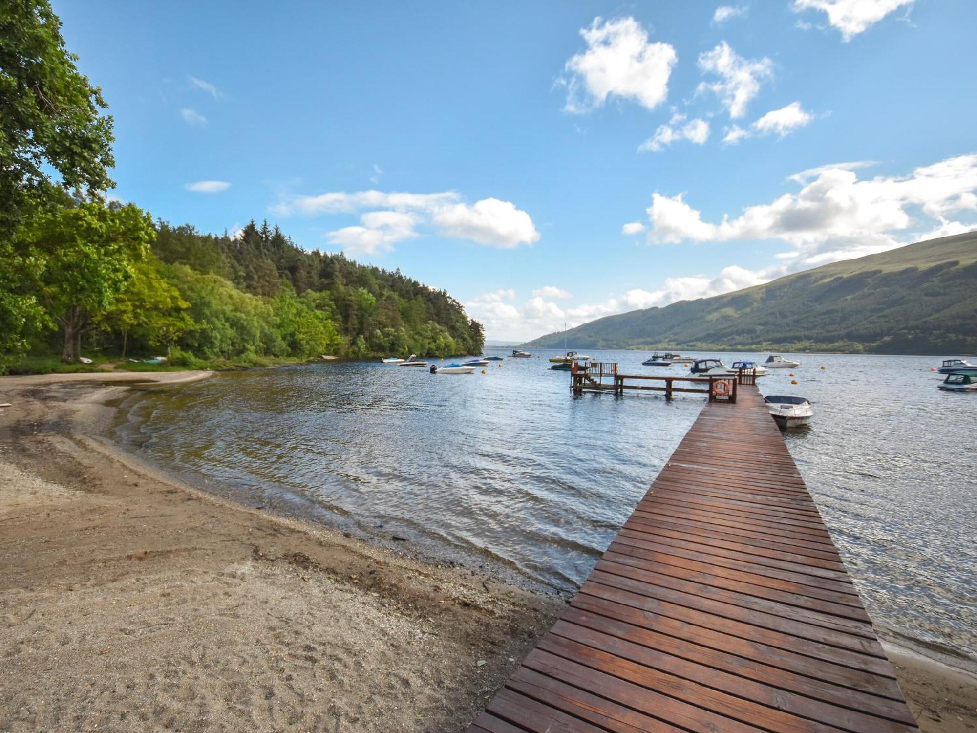 Lomond View Lodge Роварденнан Экстерьер фото